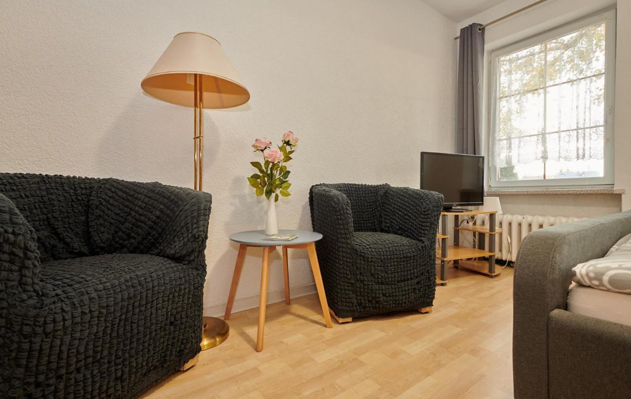 Hotel Hueblers-Schlafquartier Fürstenwalde Esterno foto