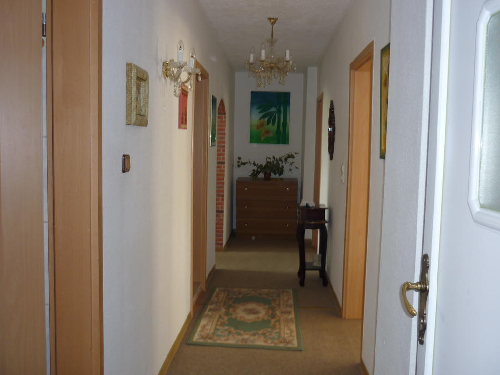 Hotel Hueblers-Schlafquartier Fürstenwalde Esterno foto